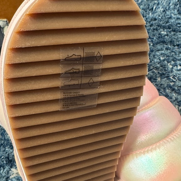 hello kitty pink snow Boots girl - Picture 9 of 11